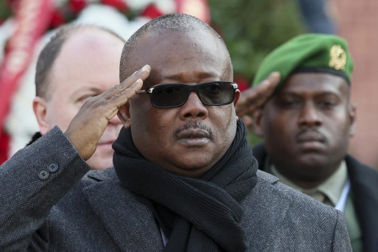 L’ex-président bissau-guinéen Umaro Sissoco Embaló, annoncé en partance pour un séjour prolongé à Brazzaville selon LSI Africa.