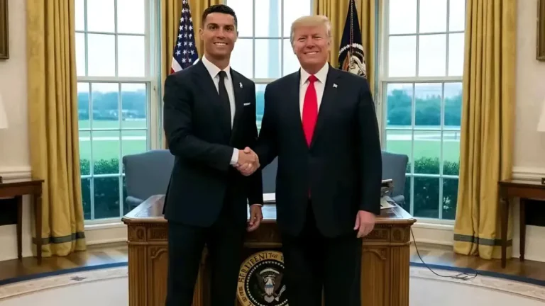 Cristiano Ronaldo en costume lors d’une visite à la Maison Blanche chez Donald Trump.