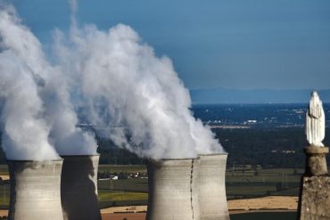 France reprend ses exportations d’uranium vers la Russie et relance la polémique