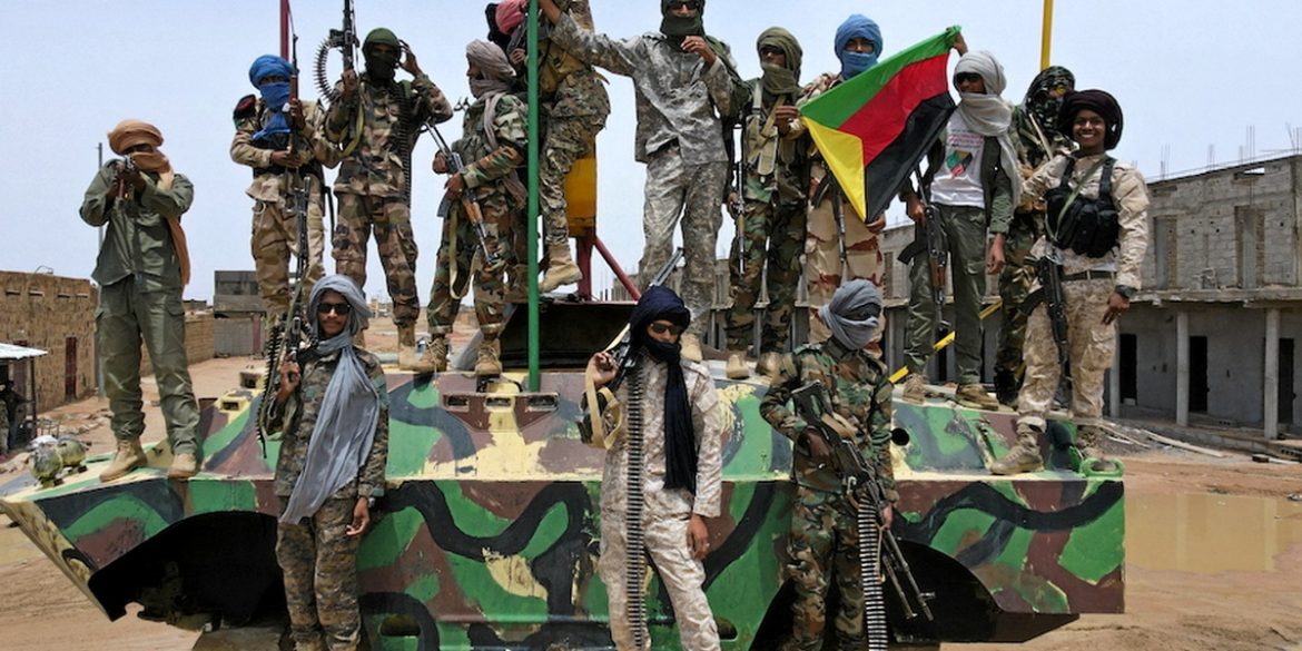 Mali : 2 000 ex-combattants de l’Azawad rejoignent l’armée à Ménaka