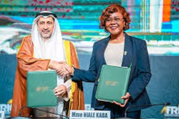 Nialé Kaba et le président de la BADEA signent à Rabat un prêt de 11,1 millions de dollars destiné au renforcement du Fonds de solidarité africain.