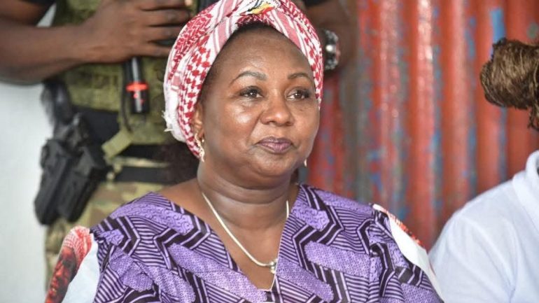 Des billets d’euros saisis à Lisbonne, au cœur d’un scandale qui éclabousse le sommet de l’État bissau-guinéen.