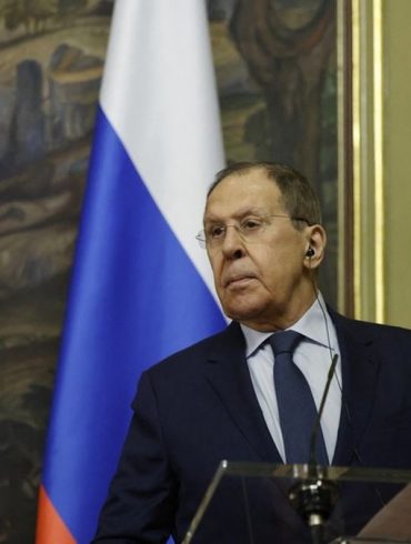 Lavrov, Russie, États Unis, Ukraine, guerre en Ukraine, diplomatie, Alaska, neutralité, non alignement, politique internationale,