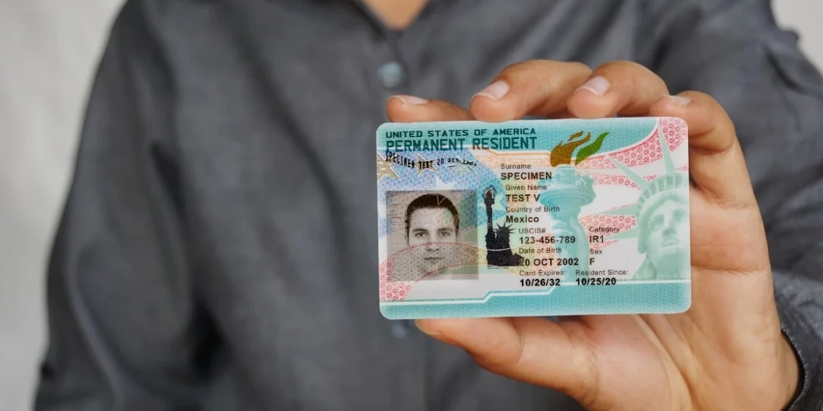 États-Unis : la loterie de la Green Card mise en pause après l’attaque de Brown