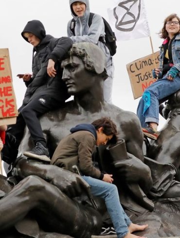 Jeunes et politique faut il se méfier ou s’engager pour changer les choses