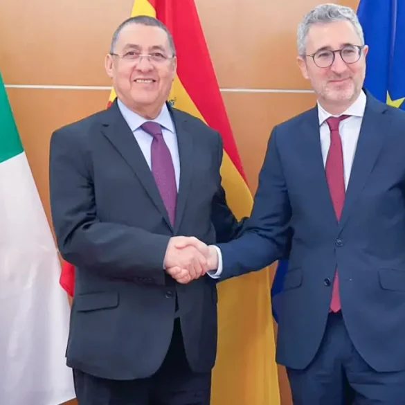 À Alger, l’arrivée du nouvel ambassadeur espagnol symbolise la relance officielle des échanges diplomatiques.