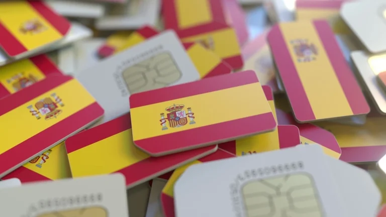 Pedro Sánchez annonce une mesure visant à interdire l’accès aux réseaux sociaux aux moins de 16 ans en Espagne.