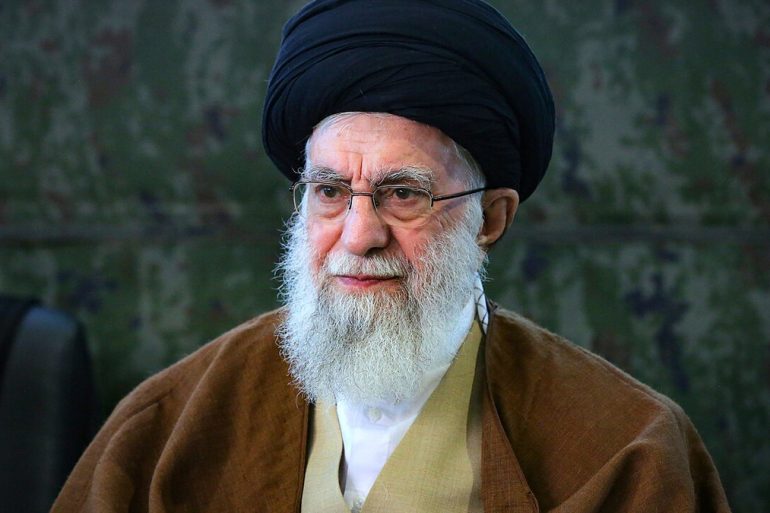 Ali Khamenei lors d’une prise de parole officielle à Téhéran, sur fond de tensions avec Washington