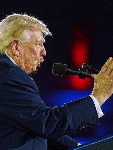 Les États-Unis ont soumis à l’Iran un plan de paix en 15 points, tandis que Donald Trump affiche sa confiance malgré les démentis iraniens