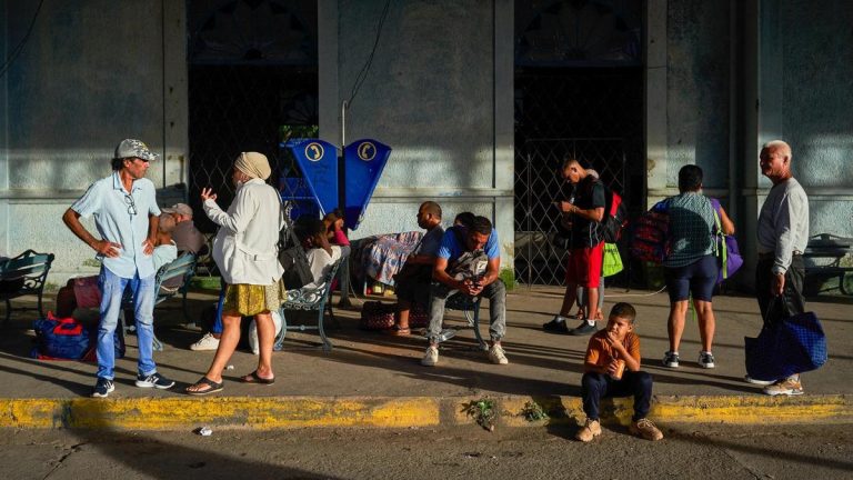 Cuba a été frappée par une panne électrique généralisée après l’effondrement complet de son réseau national.