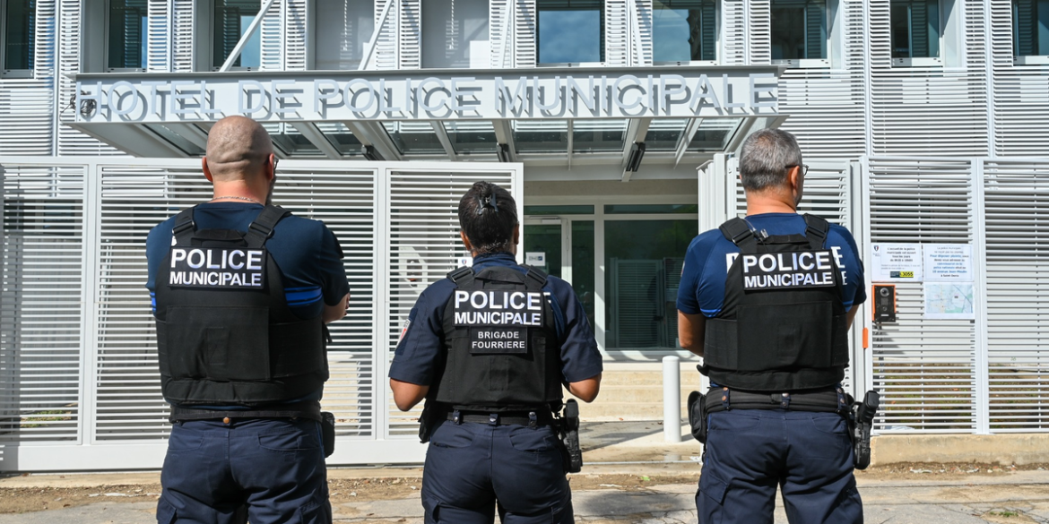 Bally Bagayoko a confirmé le lancement d’un désarmement progressif de la police municipale à Saint-Denis