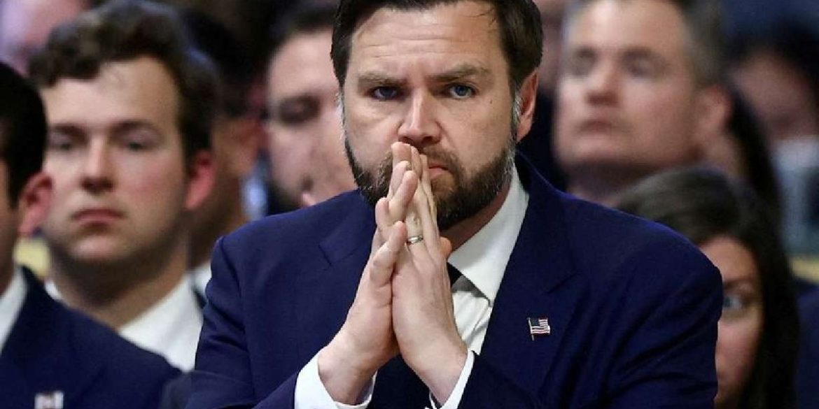 JD Vance a demandé au Vatican de se limiter aux questions morales, au cœur d’une nouvelle polémique avec le pape Léon XIV.