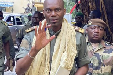 Le Mali est en deuil après la mort du ministre de la Défense Sadio Camara dans une attaque à Kati.