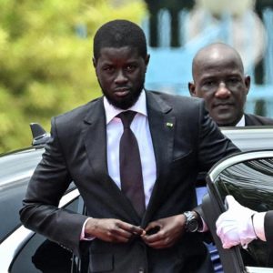 Bassirou Diomaye Faye a rappelé que le maintien d’Ousmane Sonko à la primature dépend de la confiance présidentielle.