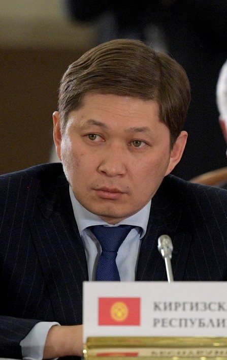 Sapar Isakov