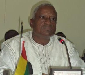 Manuel Serifo Nhamadjo