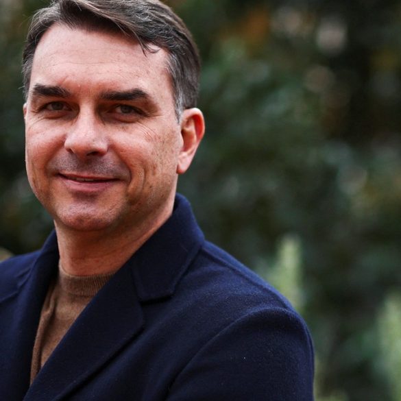 Flávio Bolsonaro prépare une nouvelle proposition budgétaire pour sa campagne présidentielle.