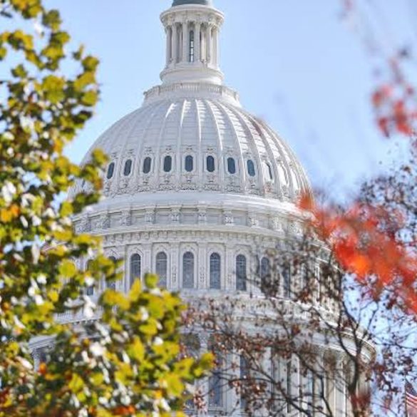 Le Capitole à Washington, alors que le Sénat américain vient d’adopter un nouveau paquet de sanctions visant la Russie.