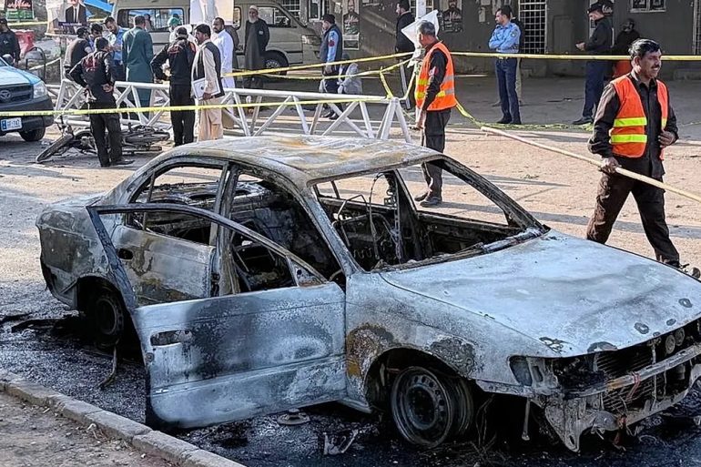 Un attentat-suicide a frappé un rassemblement pour la paix près d’un commissariat dans la vallée de Swat au Pakistan.