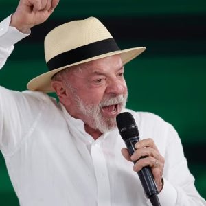 Luiz Inácio Lula da Silva lance sa campagne pour obtenir un quatrième mandat à la présidence du Brésil.