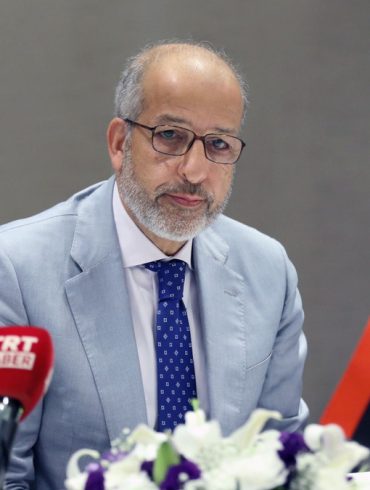 La démission de Naji Issa ravive les tensions autour de la Banque centrale de Libye.