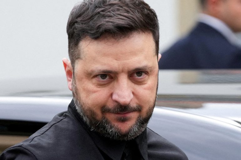 Volodymyr Zelensky a contenu la contestation déclenchée par sa réorganisation de l’appareil militaire ukrainien.