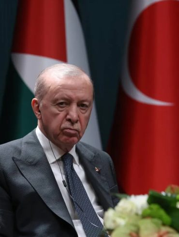 Recep Tayyip Erdoğan propose la médiation de la Turquie pour tenter de maintenir le dialogue entre Donald Trump et l’Iran.