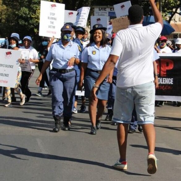 Des mobilisations contre les violences faites aux femmes ont régulièrement lieu en Afrique du Sud.