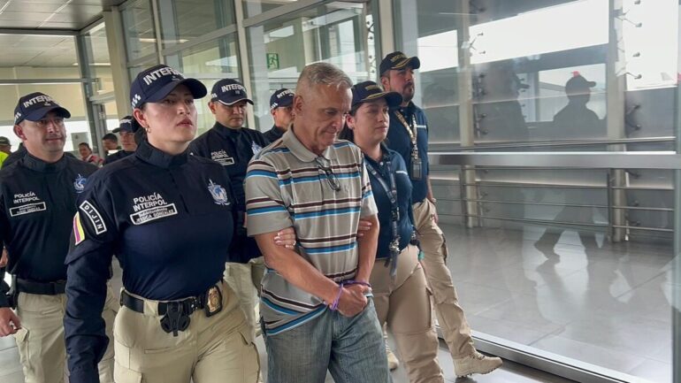 Extradition et expulsion : pourquoi ces deux procédures sont-elles différentes ?