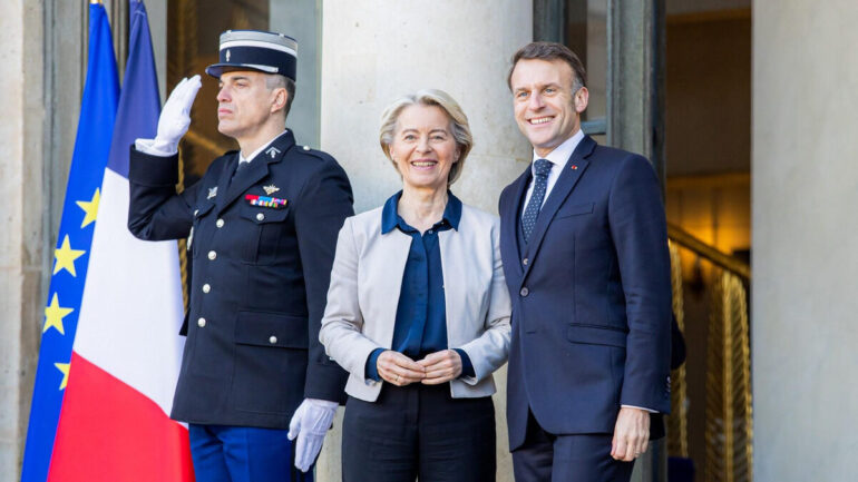 Emmanuel Macron accueille Ursula von der Leyen à Paris en janvier 2026.