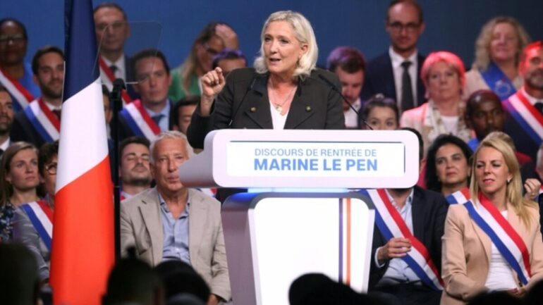 Marine Le Pen veut réserver les APL aux Français et donner la priorité nationale dans le logement