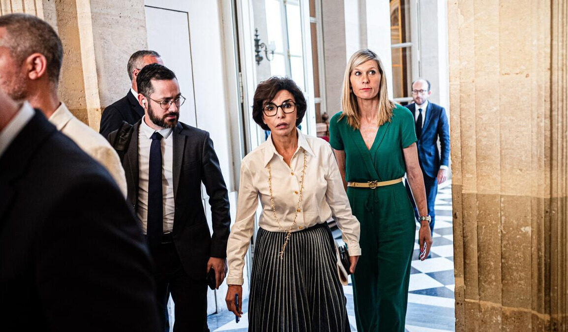 Rachida Dati est jugée à Paris dans le dossier des paiements reçus de RNBV, filiale de Renault-Nissan.