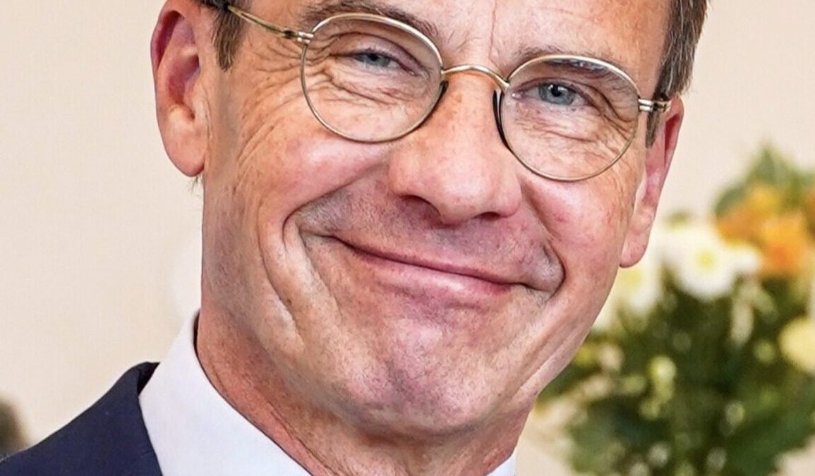 Suède : 176 sièges contre 173, Ulf Kristersson remet sa démission