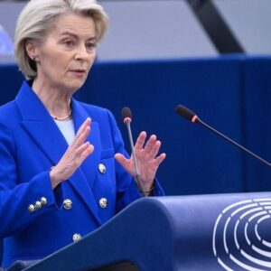 Ursula von der Leyen propose un nouveau Conseil européen de sécurité associant l’UE et plusieurs partenaires non membres.