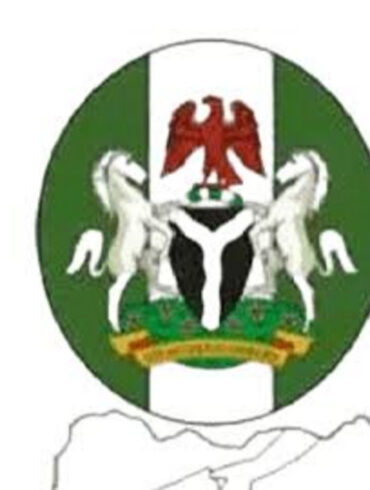 Au Nigeria, cinq élections partielles donneront des indices avant 2027, pas un verdict national