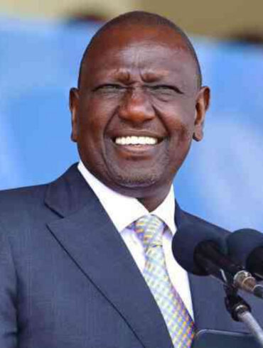 Ruto domine le sondage kényan, mais ses 35,2 % ne lui assurent aucune victoire