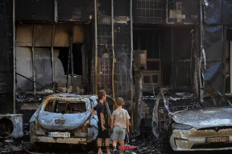 Ukraine : près de 500 drones russes en une journée, dix morts et des dizaines de blessés