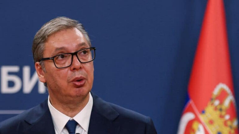 Vučić dissout le Parlement serbe et vise le poste de Premier ministre