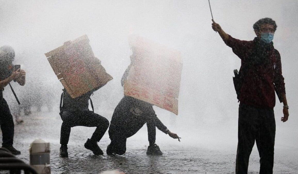 Des jeunes participent aux manifestations lycéennes en France en octobre 2026, photo de reportage.