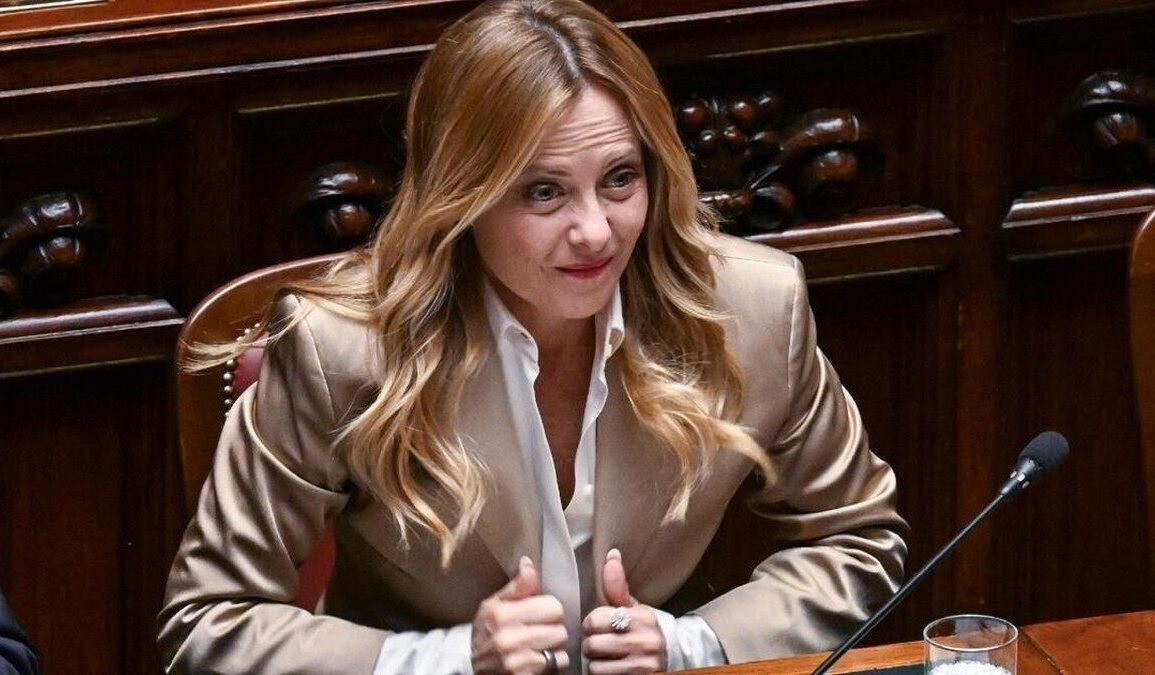 La Première ministre italienne Giorgia Meloni s’exprime devant le Parlement à Rome, le 14 octobre 2026.