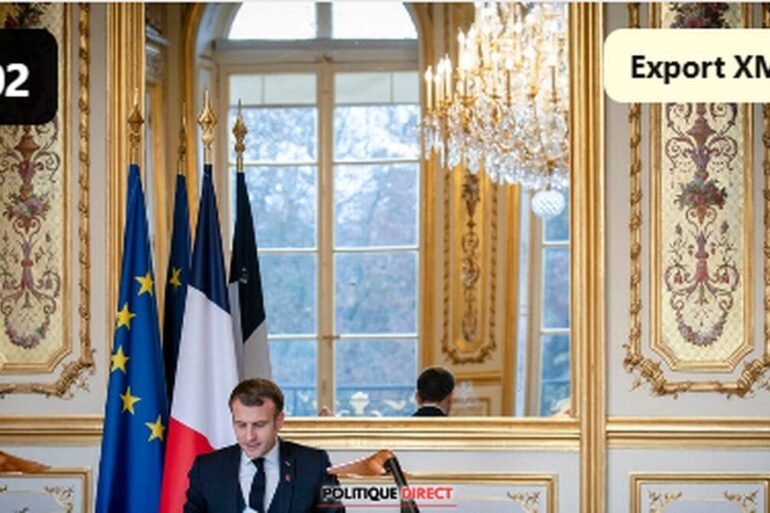 Drapeaux français et européen dans un décor institutionnel