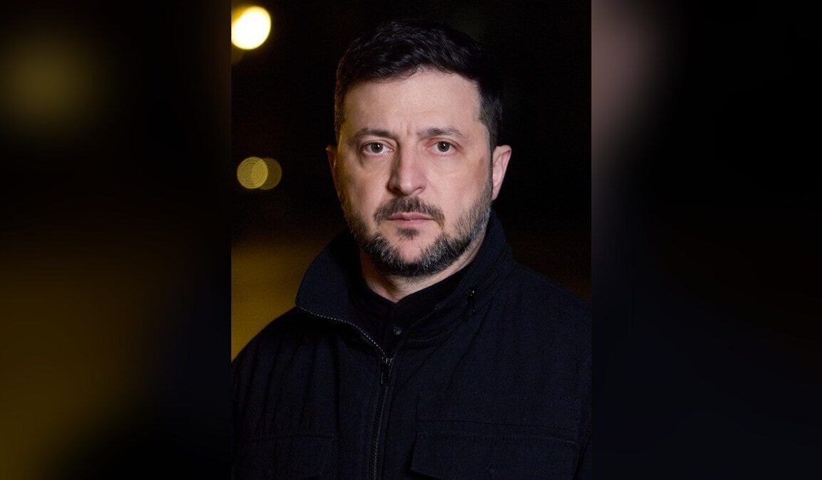 le président ukrainien Volodymyr Zelensky, reçu par les dirigeants européens à Bruxelles.